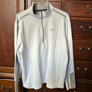 Under Armour Cold Gear Golf 1/2 zip…… mint condition